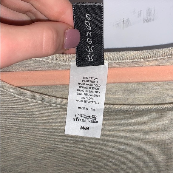 Ruffle Sleeve Blouse - Picture 4 of 6